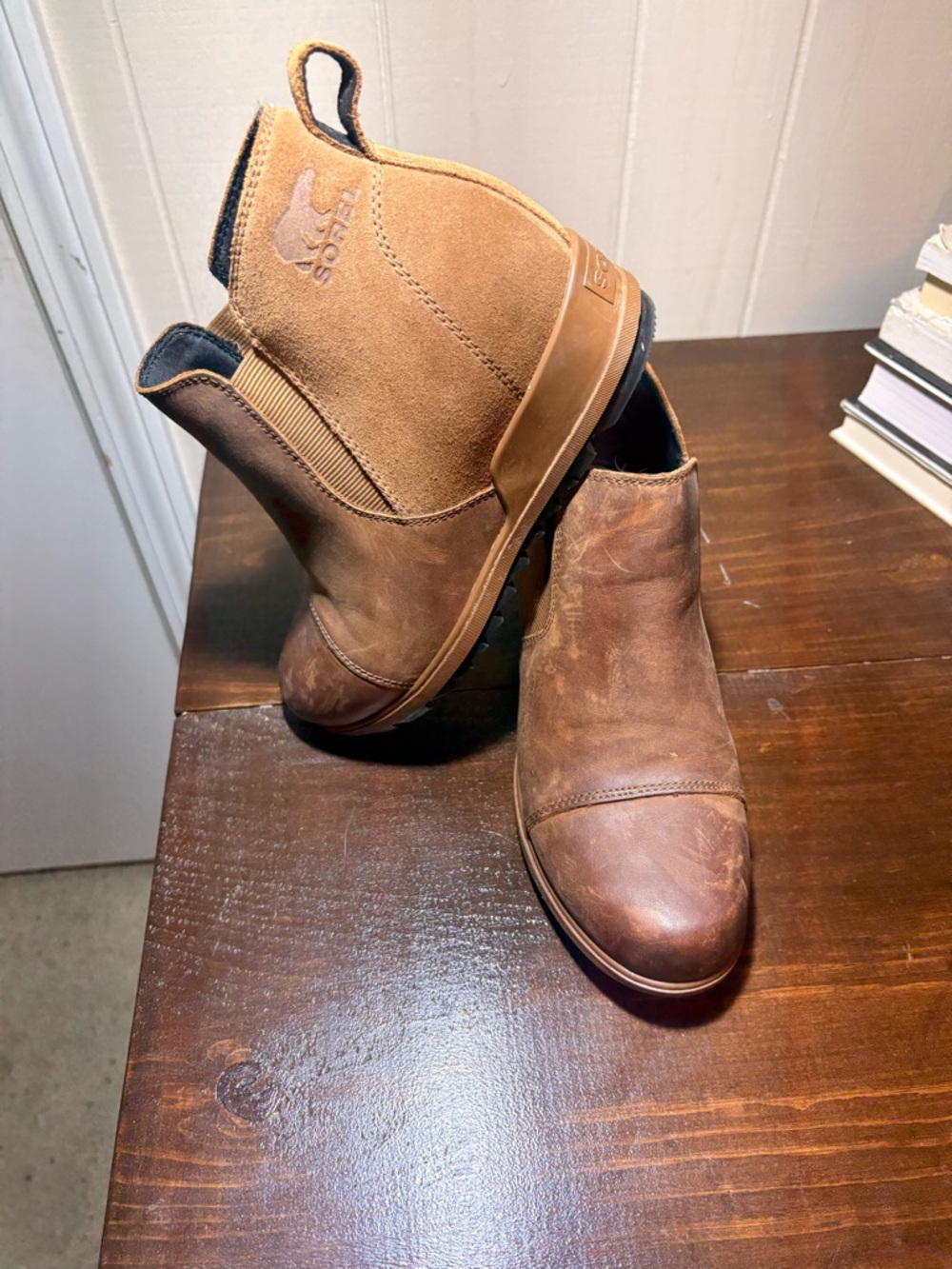 Sorel Men’s Brown Leather Chukka Chelsea Boots
